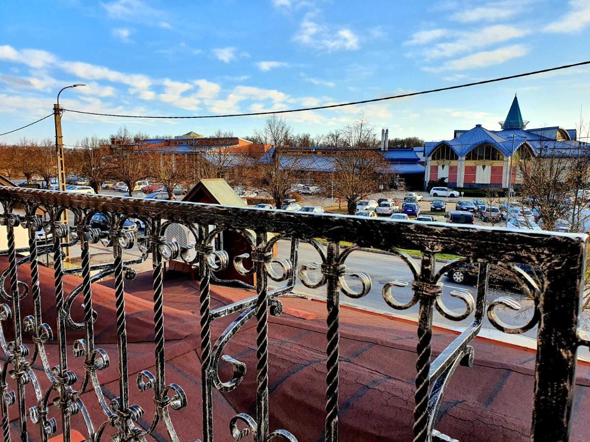 Eva Panzio Otel Sárvár Dış mekan fotoğraf
