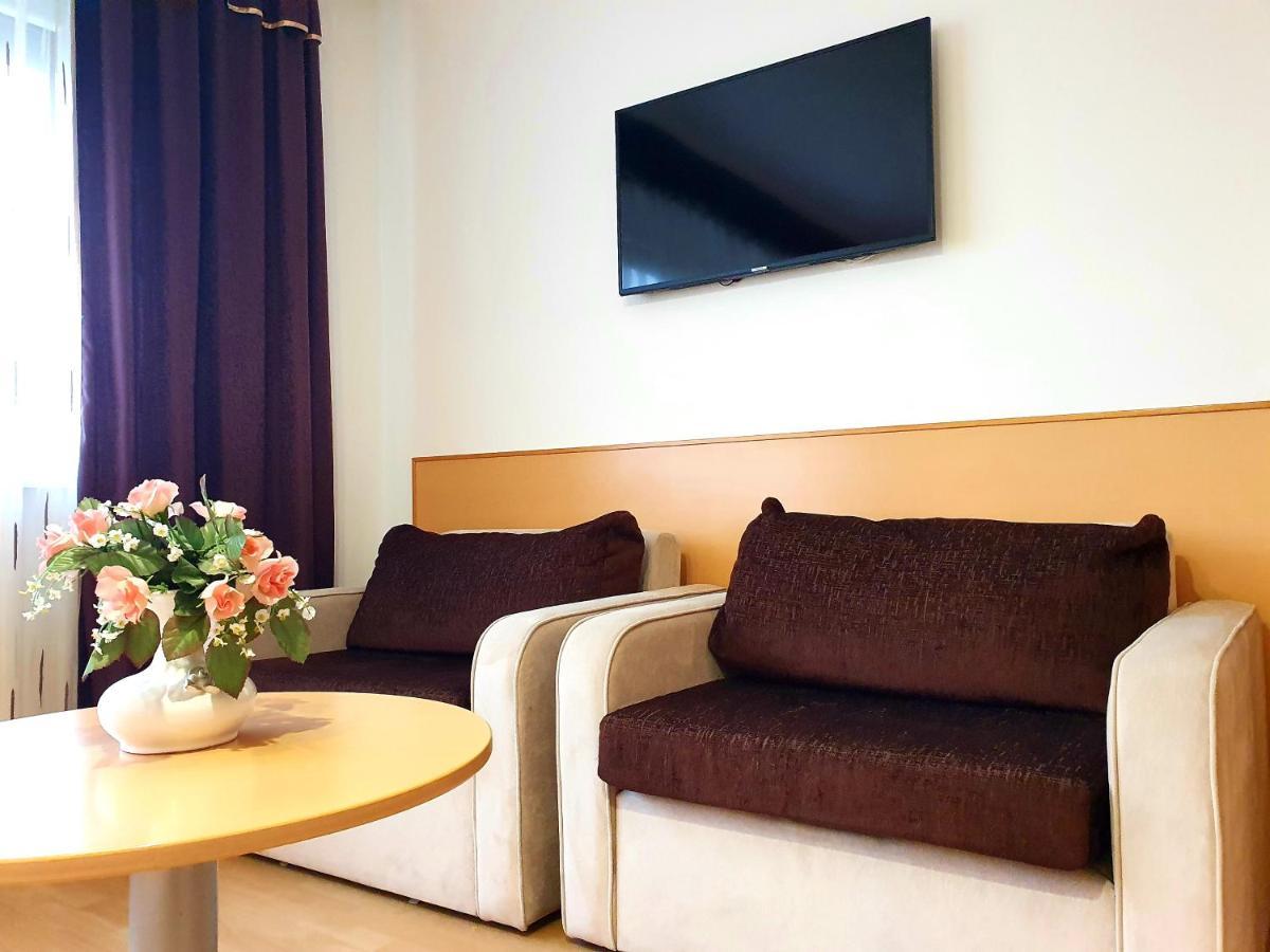 Eva Panzio Otel Sárvár Dış mekan fotoğraf
