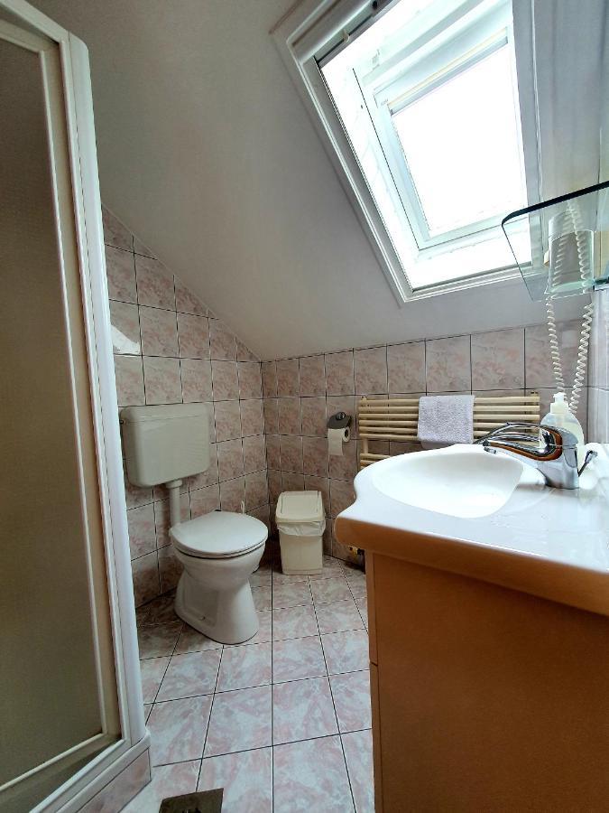 Eva Panzio Otel Sárvár Dış mekan fotoğraf