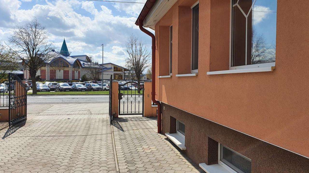 Eva Panzio Otel Sárvár Dış mekan fotoğraf